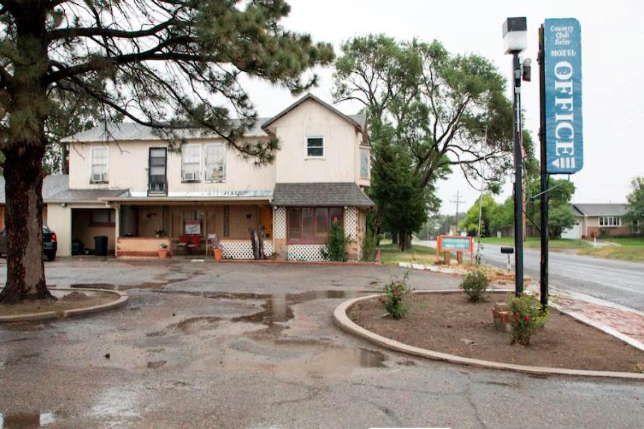 Oyo Hotel Colby, Ks Экстерьер фото