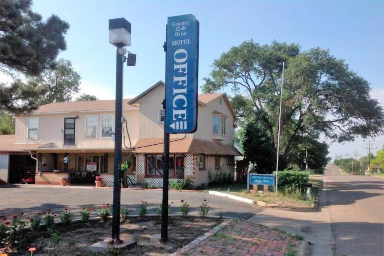 Oyo Hotel Colby, Ks Экстерьер фото